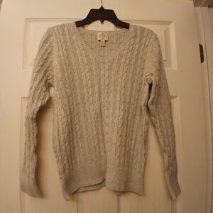 Gray v neck sweater